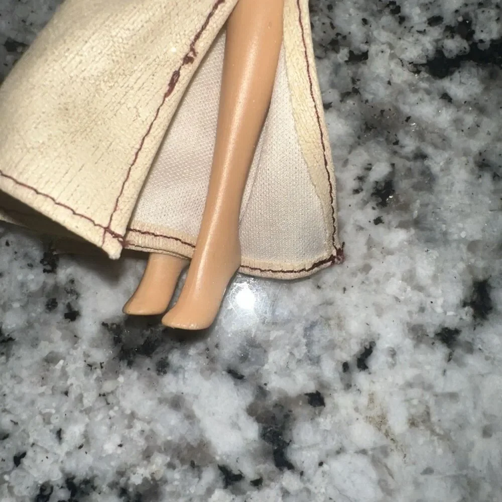 1999 Barbie My Scene Kennedy Wave 1 First Edition Doll